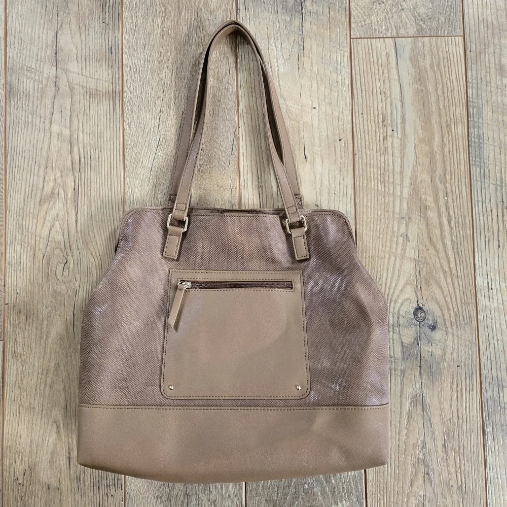 Bentley Leathers Inc. Mia & Luca Elegant Tan Women's Leather Bag - Picture 2 of 12